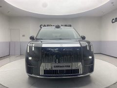 Zeekr 009 2024 seven-seat aisle version four-wheel drive 108kWh - фото 3
