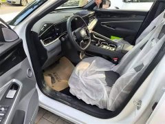 Geely Boyue 1.5TD Yearning - фото 7
