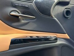 Lexus ES 300h Executive Edition - фото 4