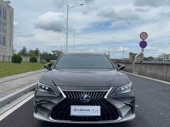 Lexus ES 2021 300h Premium Edition - фото 2