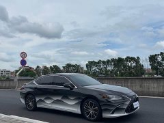 Lexus ES 2021 300h Premium Edition - фото 3