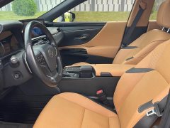 Lexus ES 2021 300h Premium Edition - фото 4