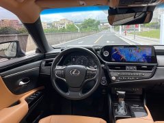 Lexus ES 2021 300h Premium Edition - фото 6