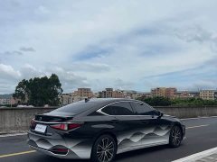 Lexus ES 2021 300h Premium Edition - фото 9