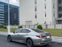 Lexus ES 2022 300h Silver Lining Edition - фото 7