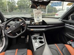 Changan UNI-V 1.5T exclusive - фото 9