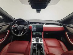 Jaguar F-PACE 340PS R-Dynamic SE - фото 5