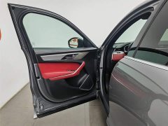Jaguar F-PACE 340PS R-Dynamic SE - фото 8