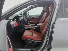 Jaguar F-PACE 340PS R-Dynamic SE - фото 10
