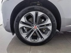 Jaguar F-PACE 340PS R-Dynamic SE - фото 17