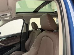 BMW X1 2021 facelift sDrive25Li leading - фото 16