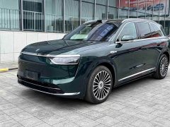 AITO Wenjie M8 extended range Ultra version 53.4kWh 6-seater version (192-line lidar) - фото 1
