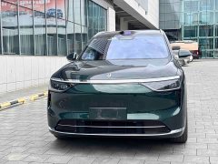AITO Wenjie M8 extended range Ultra version 53.4kWh 6-seater version (192-line lidar) - фото 2