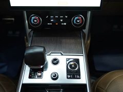 Land Rover Range Rover 2023 3.0 L6 400PS Seven-seater Extended Edition - фото 6