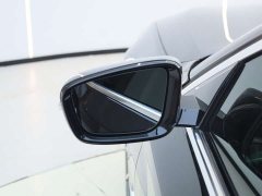 BMW 5 Series facelift 525Li luxury package - фото 12
