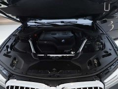 BMW 5 Series facelift 525Li luxury package - фото 20