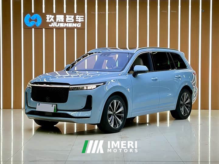 Li Auto Ideal ONE 2020 extended range 6-seater version - автомобиль из Китая