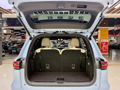 Li Auto Ideal ONE 2020 extended range 6-seater version - фото 12