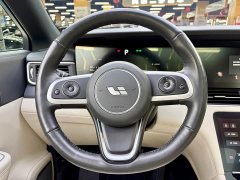 Li Auto Ideal ONE 2020 extended range 6-seater version - фото 7