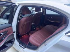 BMW 3 Series 320Li M Sport Package - фото 8