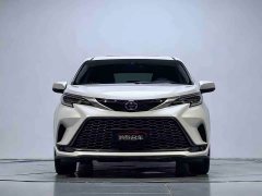 Toyota Granvia 2023 2.5L Hybrid Luxury - фото 3