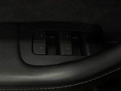 Tesla Model 3 rear-wheel drive version - фото 9