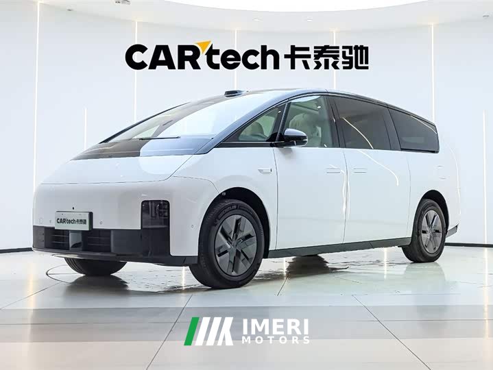 Li Auto Ideal MEGA Home Family Special Edition - автомобиль из Китая