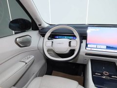 Lynk & Co 900 2.0T Ultra 6-seater - фото 15