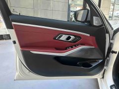 BMW 3 Series 320Li M Sports Package - фото 10