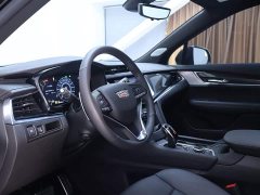 Cadillac XT6 2.0T six-seat four-wheel drive premium executive black label version - фото 11