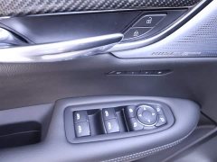 Cadillac XT6 2.0T six-seat four-wheel drive premium executive black label version - фото 17
