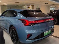 Zeekr 001 YOU version 100kWh four-wheel drive - фото 11