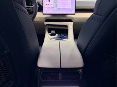 Zeekr 001 YOU version 100kWh four-wheel drive - фото 20