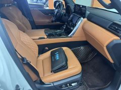 Lexus LX 2022 600 Middle East Edition - фото 6