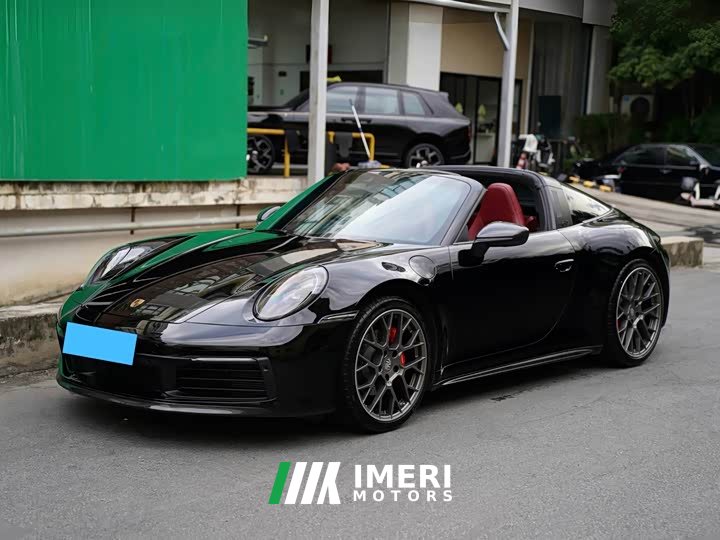 Porsche 911 Targa 4 3.0T - автомобиль из Китая