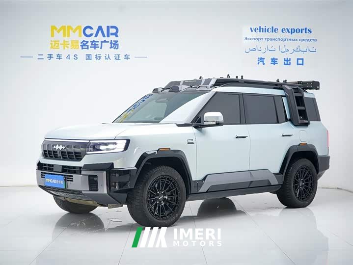 Fangchengbao Leopard 8 Zhiyong flagship version 7 seats - автомобиль из Китая