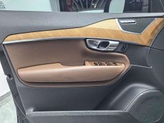 Volvo XC90 B5 Smart Deluxe Edition 7 seats - фото 18