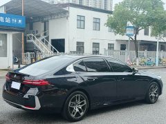 BMW 5 Series 530Li Leading Luxury Package - фото 7