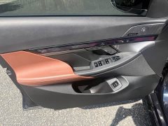BMW 5 Series 2025 530Li Leading M Sports Package - фото 10