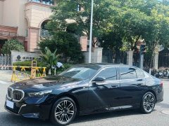 BMW 5 Series 2025 530Li Leading M Sports Package - фото 3
