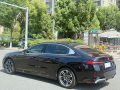 BMW 5 Series 2025 530Li Leading M Sports Package - фото 5