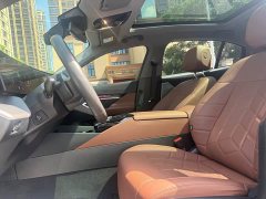 BMW 5 Series 2025 530Li Leading M Sports Package - фото 9