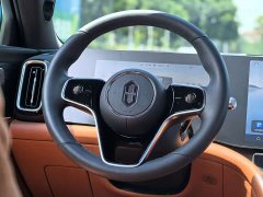 AITO Wenjie M9 extended range Ultra version 52kWh 6-seater version - фото 11