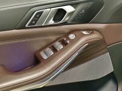BMW X5 2022 facelift xDrive 40Li M sports package - фото 14