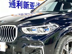 BMW X5 2022 facelift xDrive 40Li M sports package - фото 3