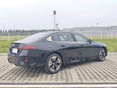 BMW 5 Series 525Li M Sports Package - фото 6