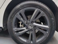 Volkswagen Golf 2023 280TSI DSG R-Line - фото 14