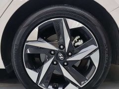 Lexus Elantra 1.5L CVT GLX Elite Edition - фото 14