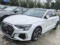 Audi A3 Facelift A3L Limousine 35 TFSI Luxury Sport - фото 1
