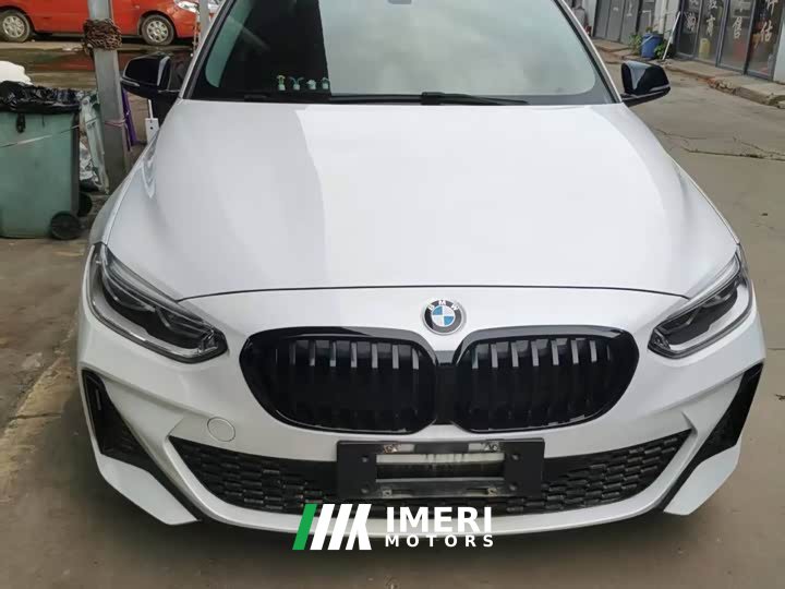 BMW 1 Series facelift 120i M Sports Night Edition - автомобиль из Китая